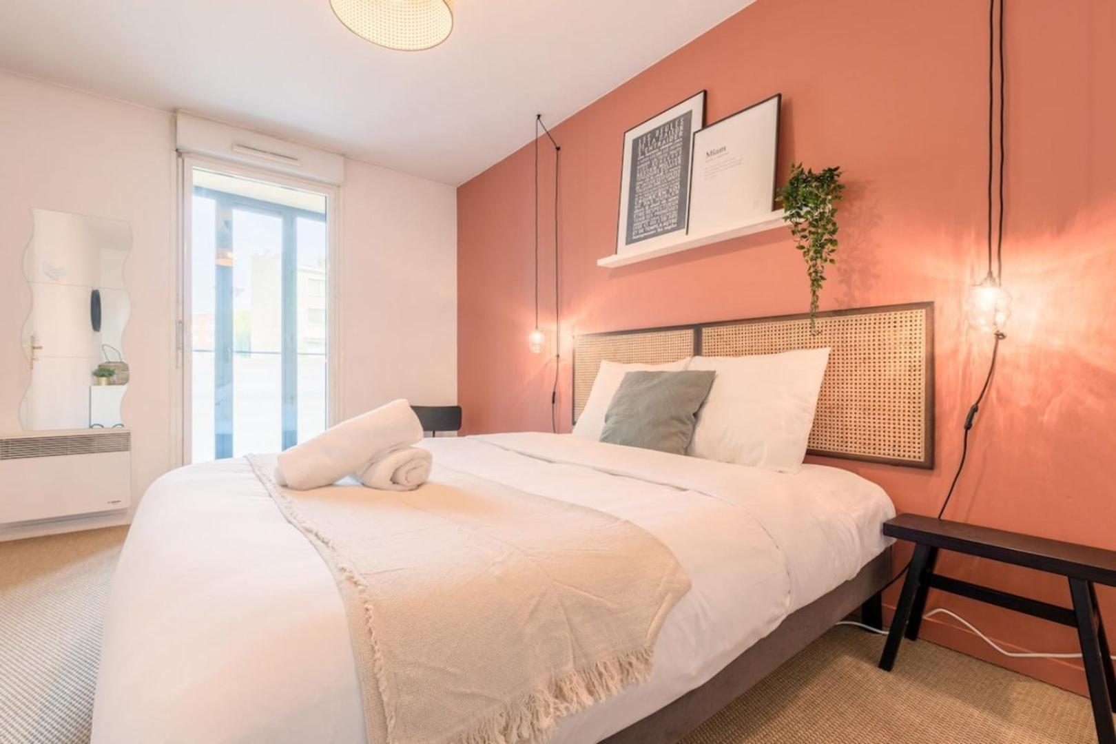 Euratechnologies - Bright Apartment With Parking Rijsel Buitenkant foto